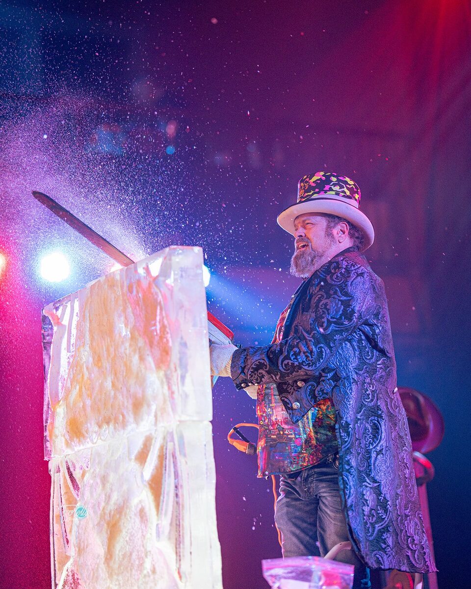 Live ice carving on stage